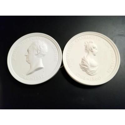 2 Meissen Porcelain Medallions 20th