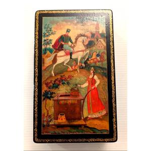 Russian Lacquer Box - Hand Painted Miniature 2