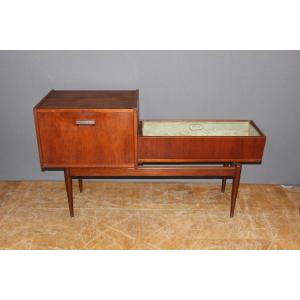 Scandinavian Planter Circa 1970