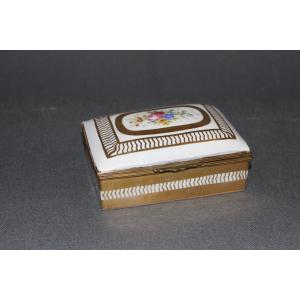 Porcelain Box With Flower And Gold Decoration Circa 1900