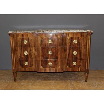 Louis XVI Commode Swiss In Walnut XVIII