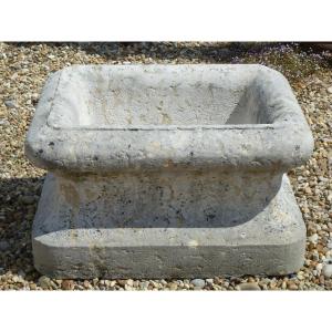Generously Molded Fountain Basin