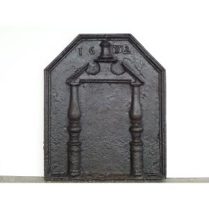 Franche-comté Fireback In The Temple - 17th Century. 1682
