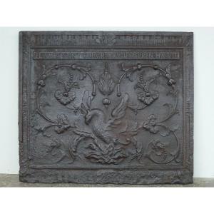 Fireback With Phoenix Decoration Cast In The 17th Century (97x85 Cm)