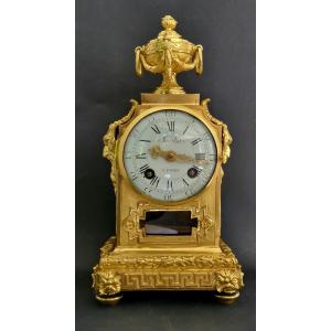 Clock In Gilded Bronze From The 18th Century, Attributed To Osmond