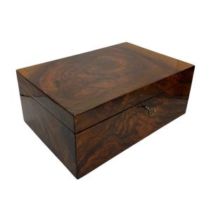 Biedermeier Box, Walnut Veneer On Maple, Austria, Circa 1840