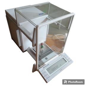Mettler At 201 High Precision Semi Micro Analytical Balance