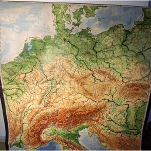  You'll Learn All About Central Europe...large Wall Map