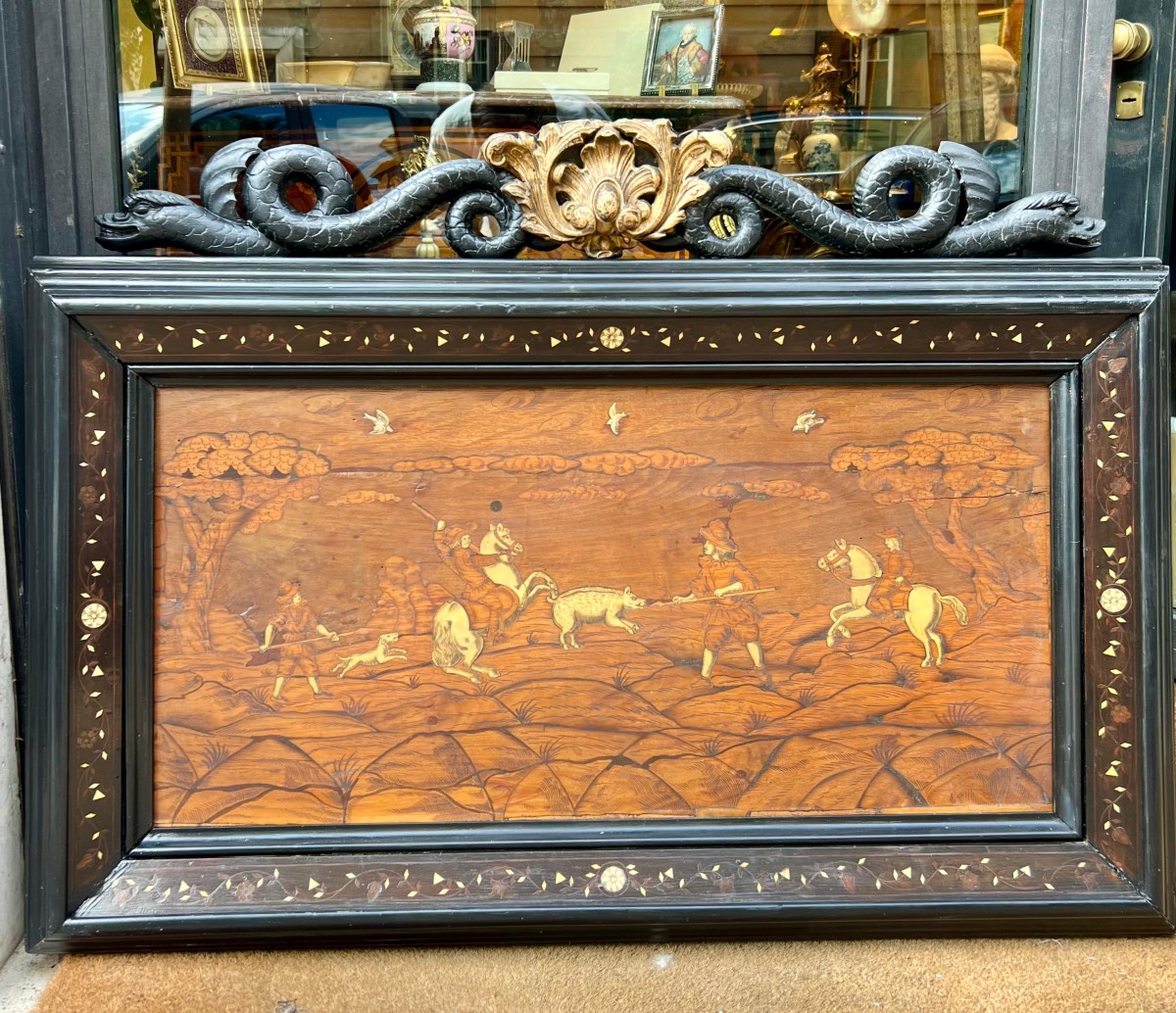 Pannello decorativo intarsiato. Lombardia, primi Ottocento