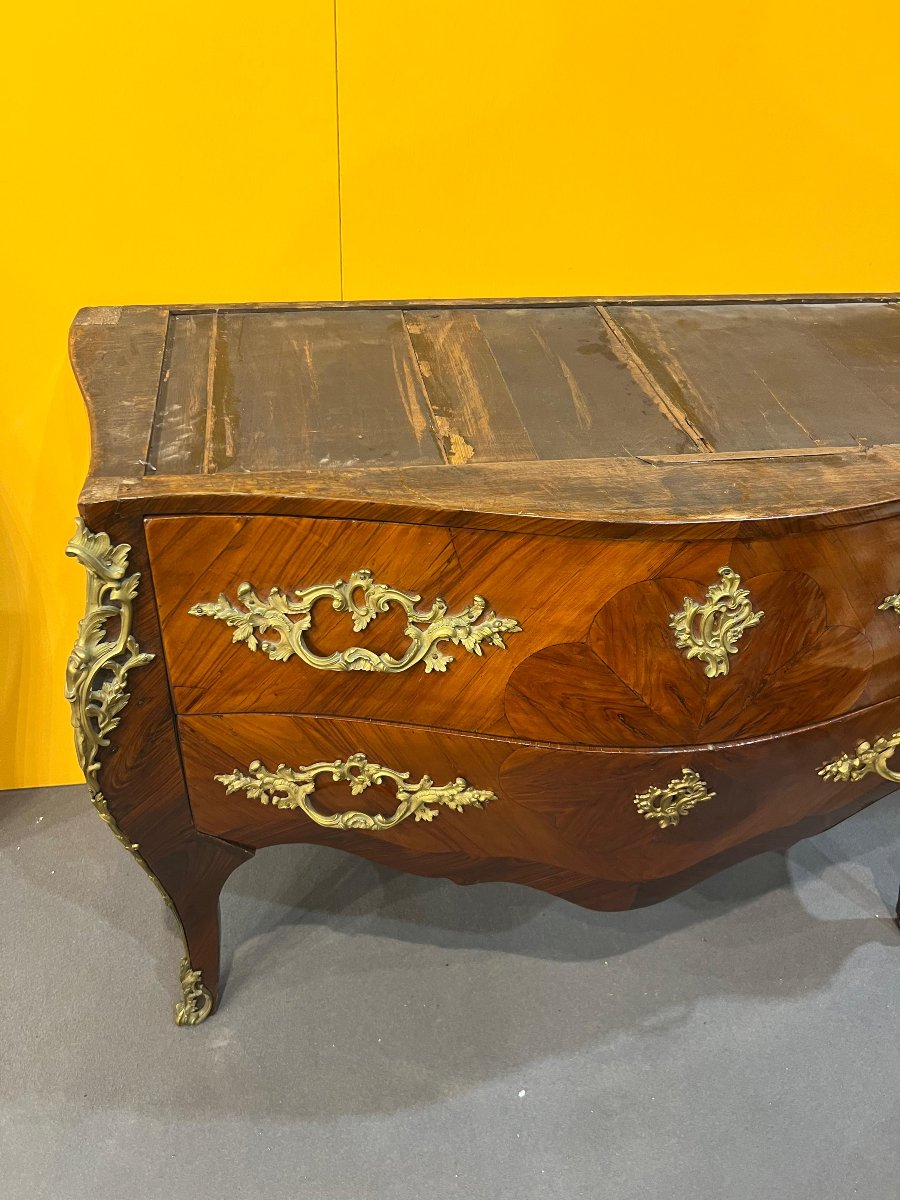 Commode in stile Luigi XV. Parigi, 1770.-photo-2