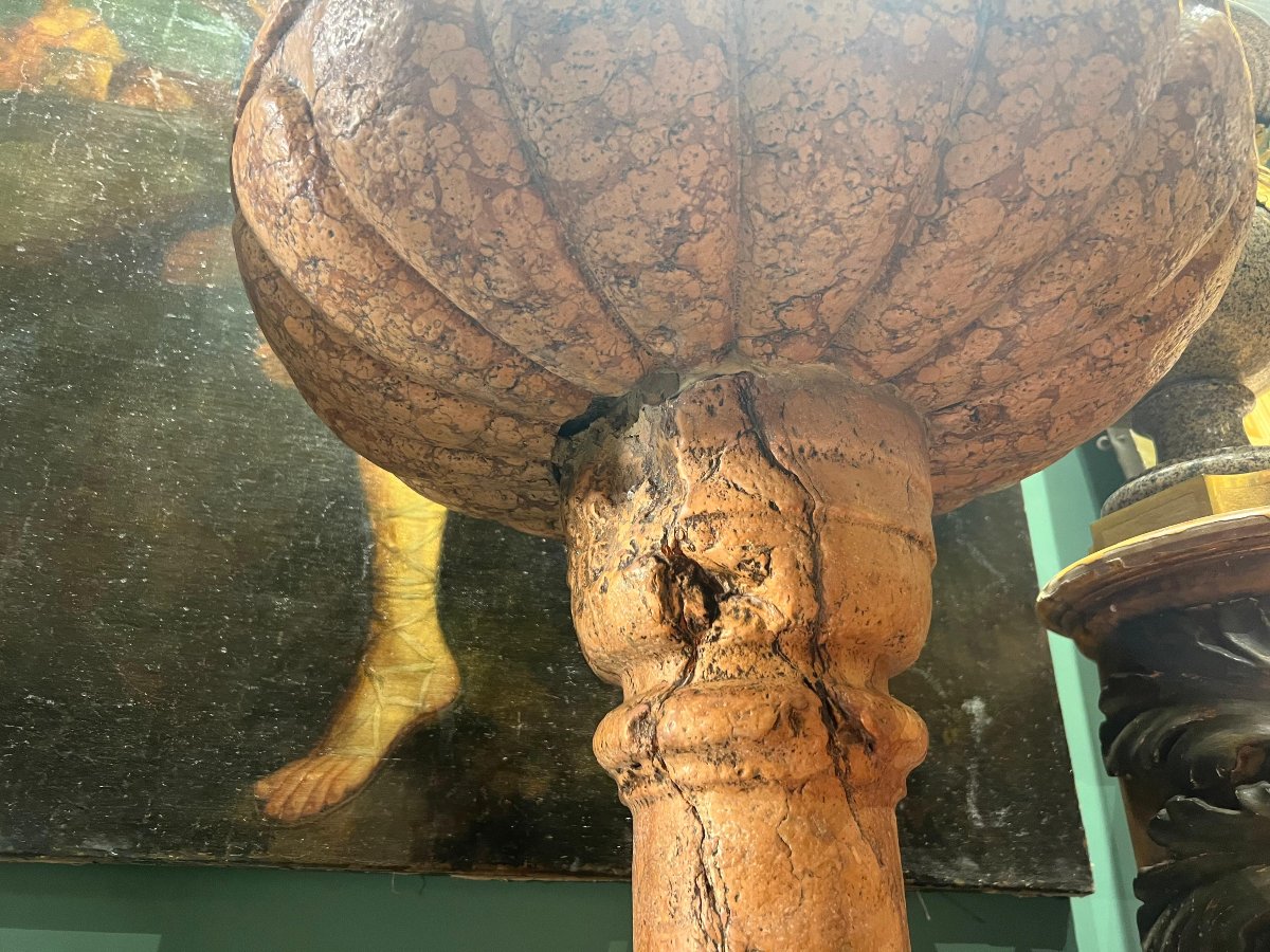 Acquasantiera in marmo rosso di Verona. Italia, XVII secolo-photo-3