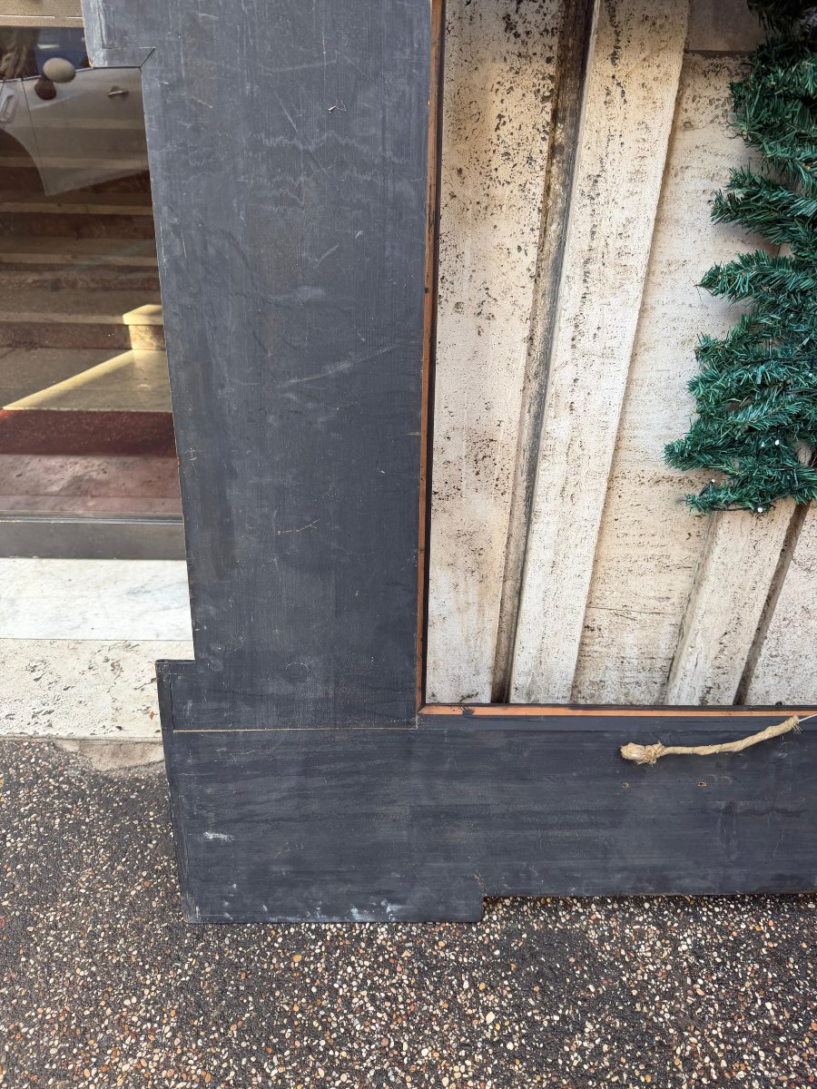 Cornice in legno ebanizzato a guilloché. XIX secolo-photo-1