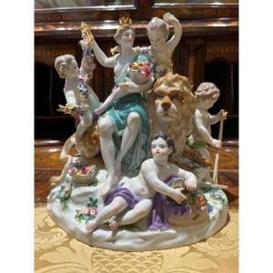 Gruppo di Meissen raffigurante l’allegoria della Terra, su modello di Acier