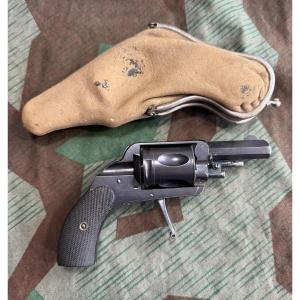 Manufrance 8mm Revolver