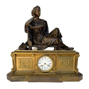 19th Century Bronze Clock By Raingo Frères Paris And Carrier Belleuse