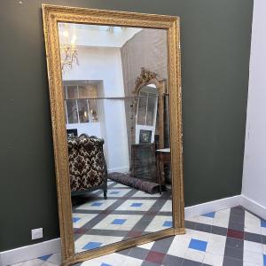 H 207. Antique Mirror.