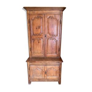 Country Sideboard 19th Pitchpin