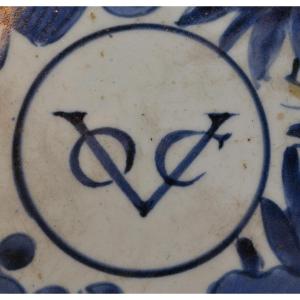 Arita Porcelain Dish End 17 °. Cobalt Blue Decor V.o.c.