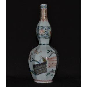 Glazed Japanese Porcelain Vase In The Style Of Kakiemon.