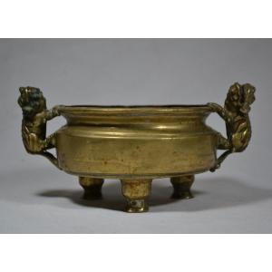 Cast Bronze Tripod Incense Burner. China Qing Or Ming Period