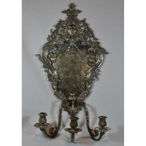Silver-plated Bronze Wall Lamp. Louis XIV Regency.