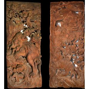 Pair Of Carved Wooden Lion Panels. Edo Period - 1603-1868).