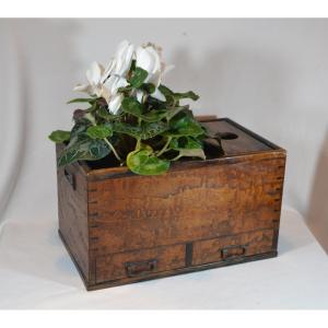 Hibachi Or Planter In Wood And Copper. Japan, Taisho Period, Circa 1930.