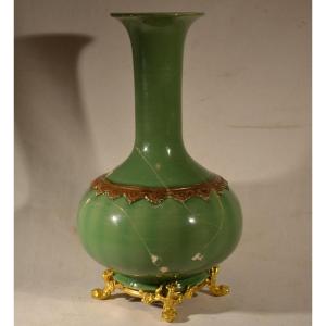 Green And Brown Enameled Porcelain Vase. China 18th Century. Reign Of Kangxi.