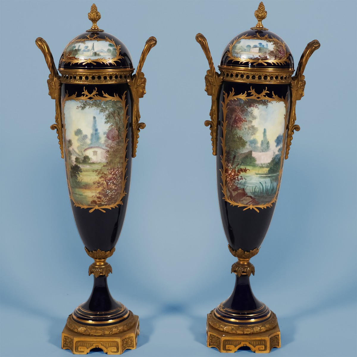 Coppia di vasi Francesi nello stile di Sèvres. Firmati H. Poitevin. Fine XIX secolo-photo-3