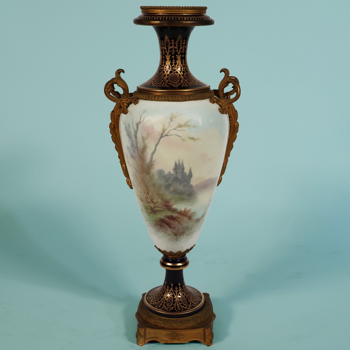 Vaso Francese. Dipinti firmati Daniel. Fine XIX secolo, inizi XX secolo-photo-2