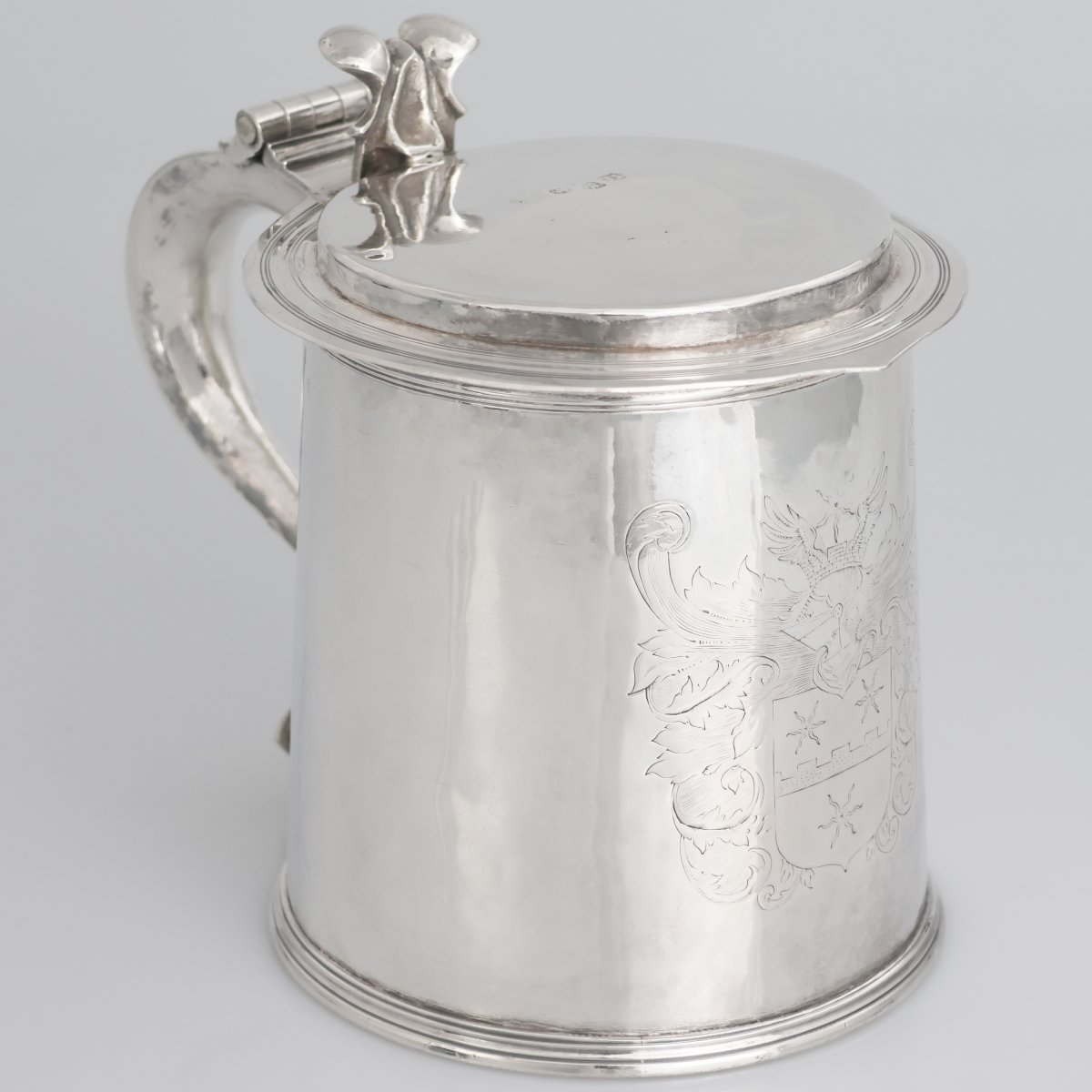 Tankard in argento sterling Carlo II, argentiere TL, Londra, 1674-photo-2