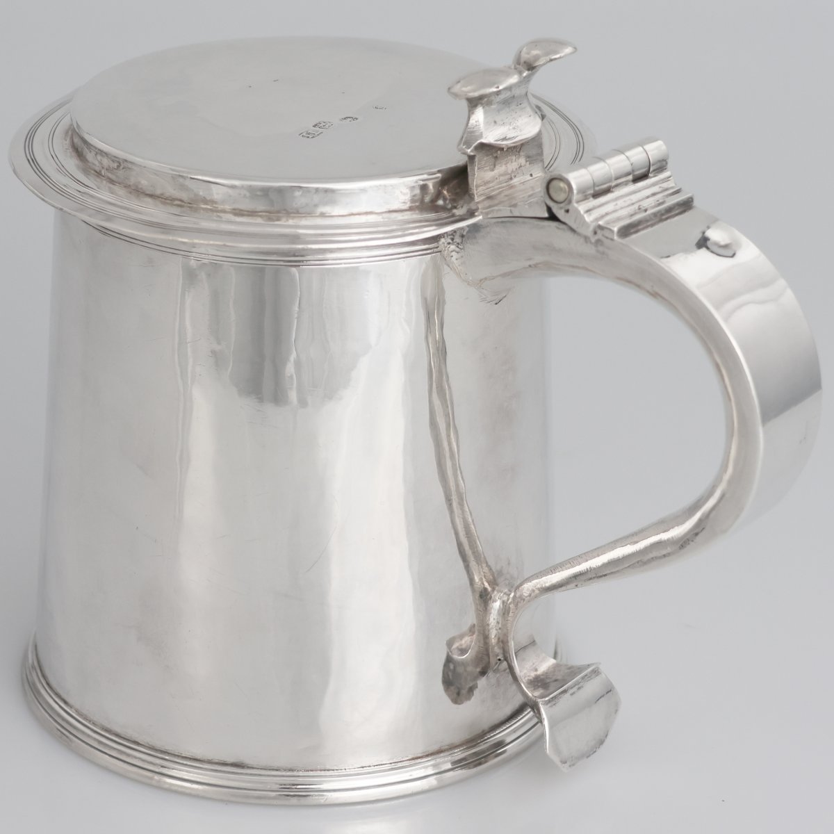 Tankard in argento sterling Carlo II, argentiere TL, Londra, 1674-photo-3