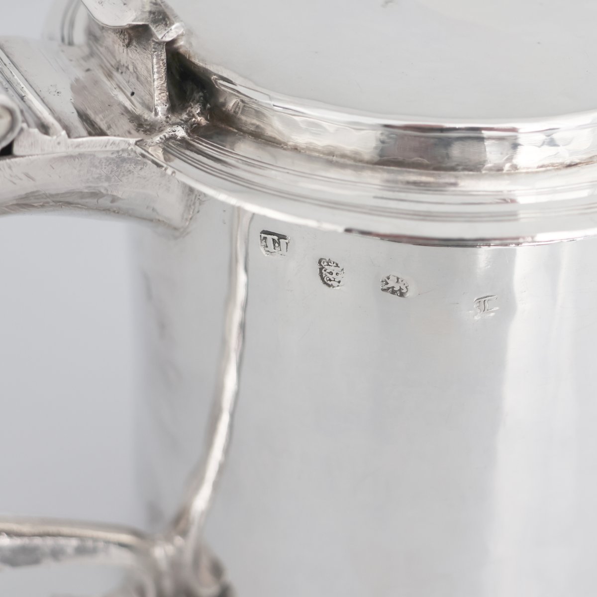 Tankard in argento sterling Carlo II, argentiere TL, Londra, 1674-photo-7