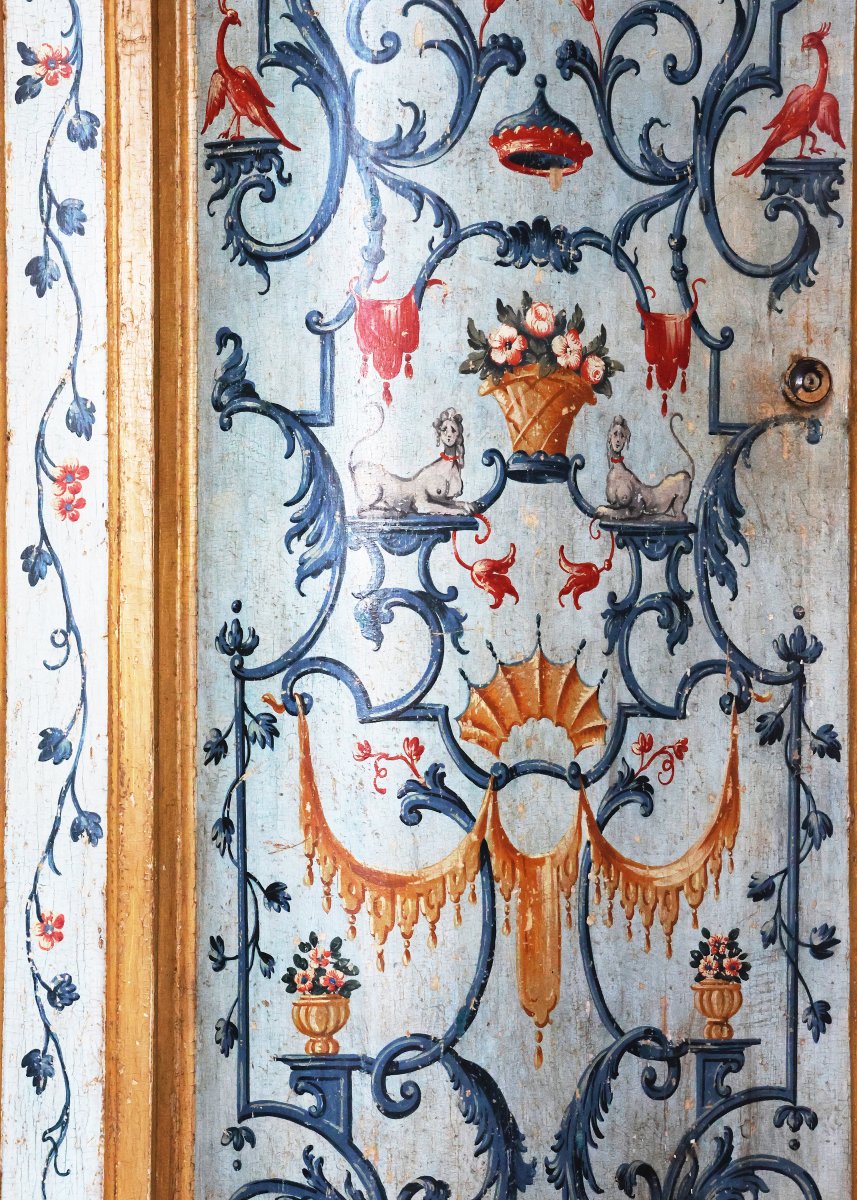 Coppia di armadi in legno intagliato e laccato, Venezia, metà XVIII secolo-photo-4