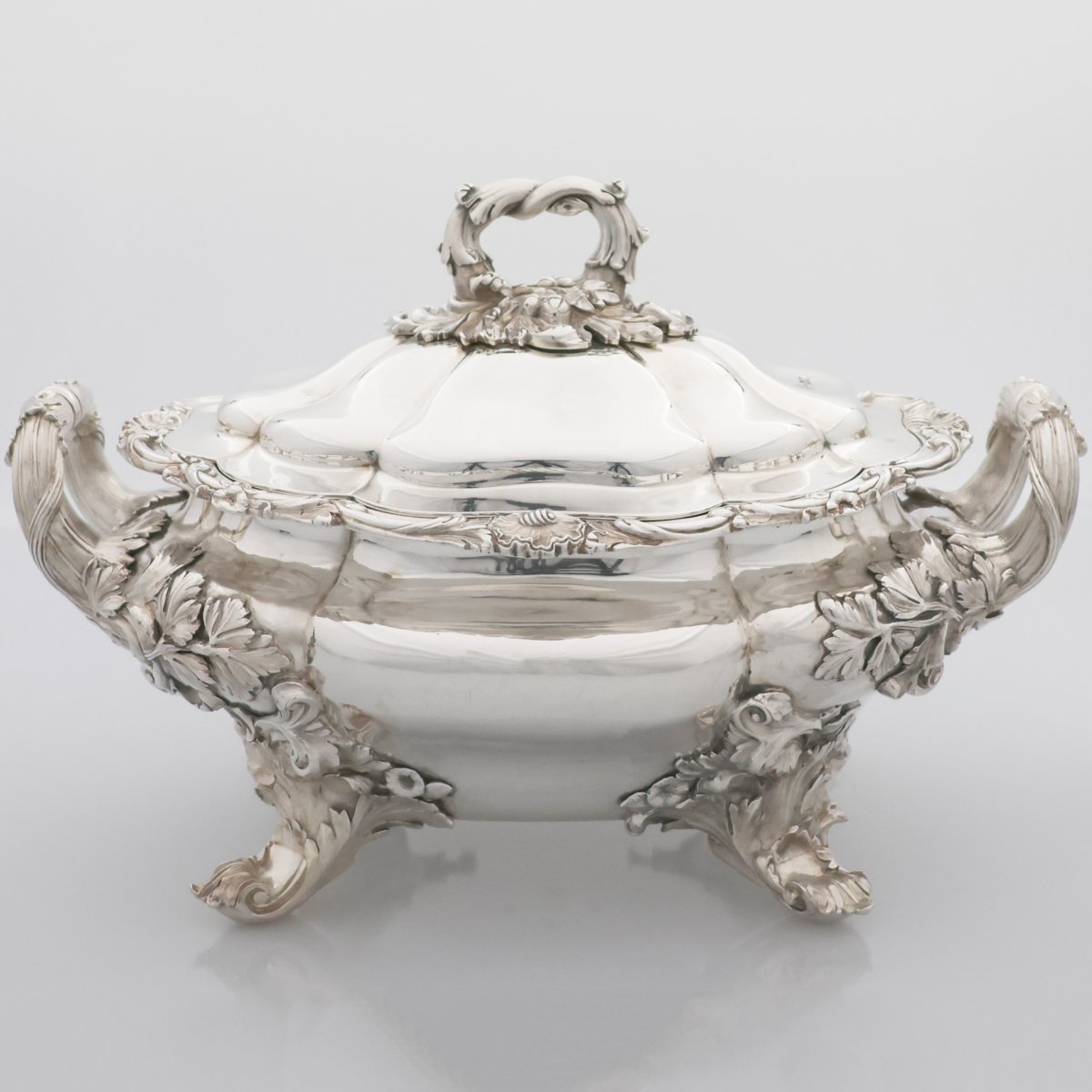 Zuppiera in argento sterling Regina Vittoria, William Ker Reid, Londra, 1838-photo-2