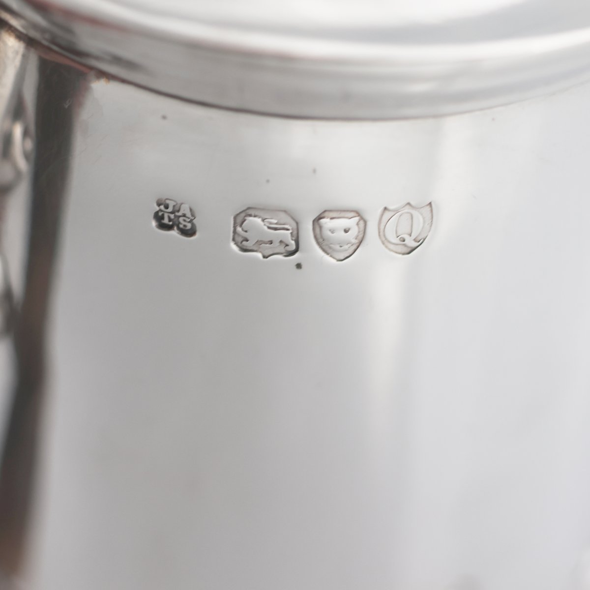 Caffettiera in argento sterling Regina Vittoria, John Aldwinckle & Thomas Slater, Londra, 1891-photo-4