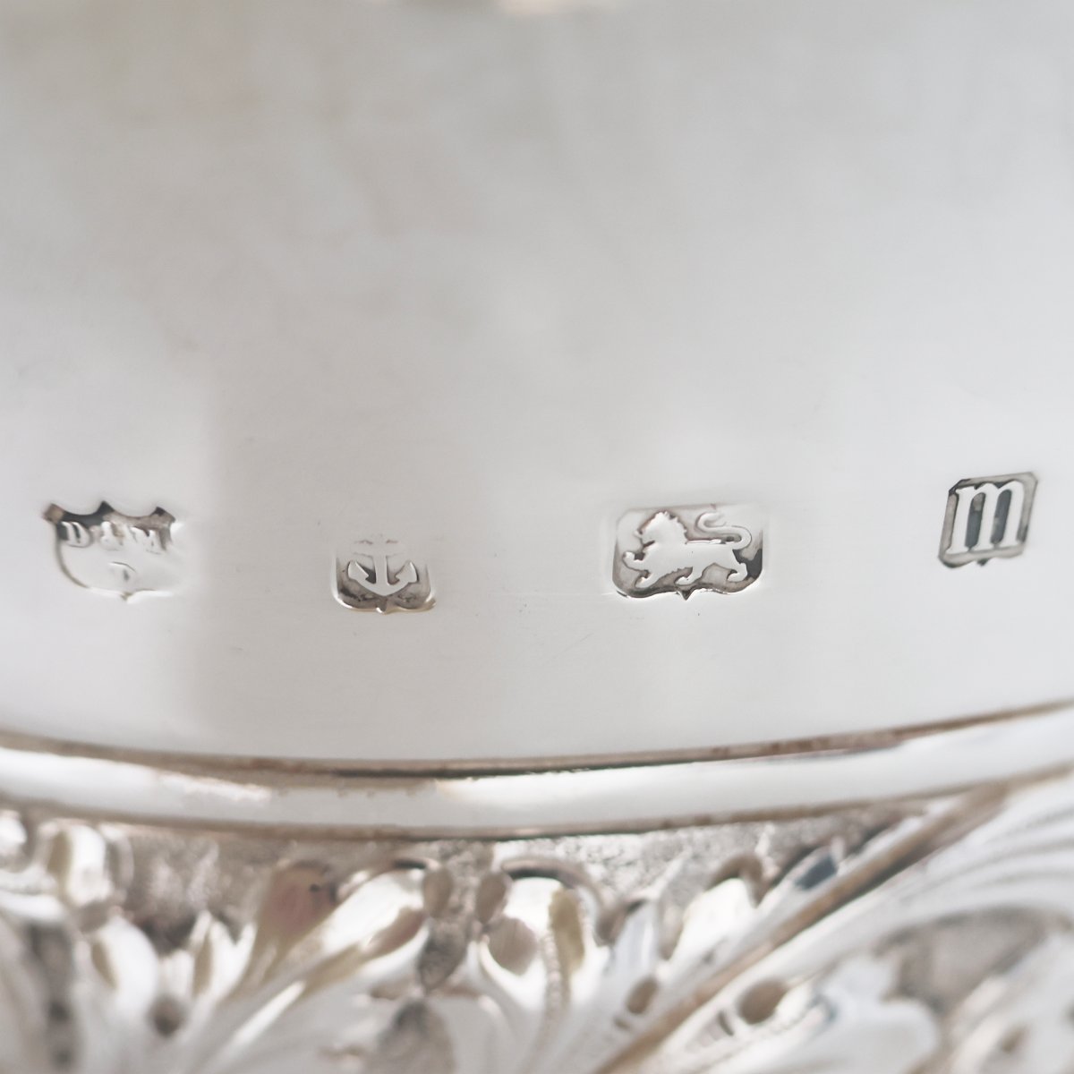 Coppa trofeo in argento sterling Giorgio V, David & Maurice Davis, Birmingham, 1911-photo-1