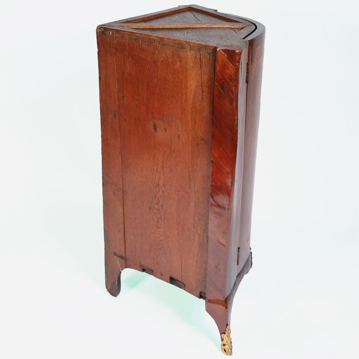 Angoliera con intarsi a motivi floreali, Mathieu Criard, Francia, XVIII secolo-photo-3