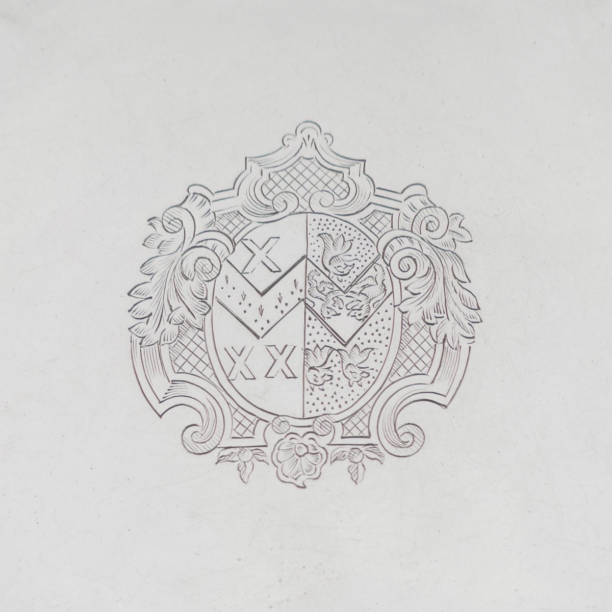 Salver in argento Britannia Giorgio I, Paul de Lamerie, Londra, 1717-photo-2