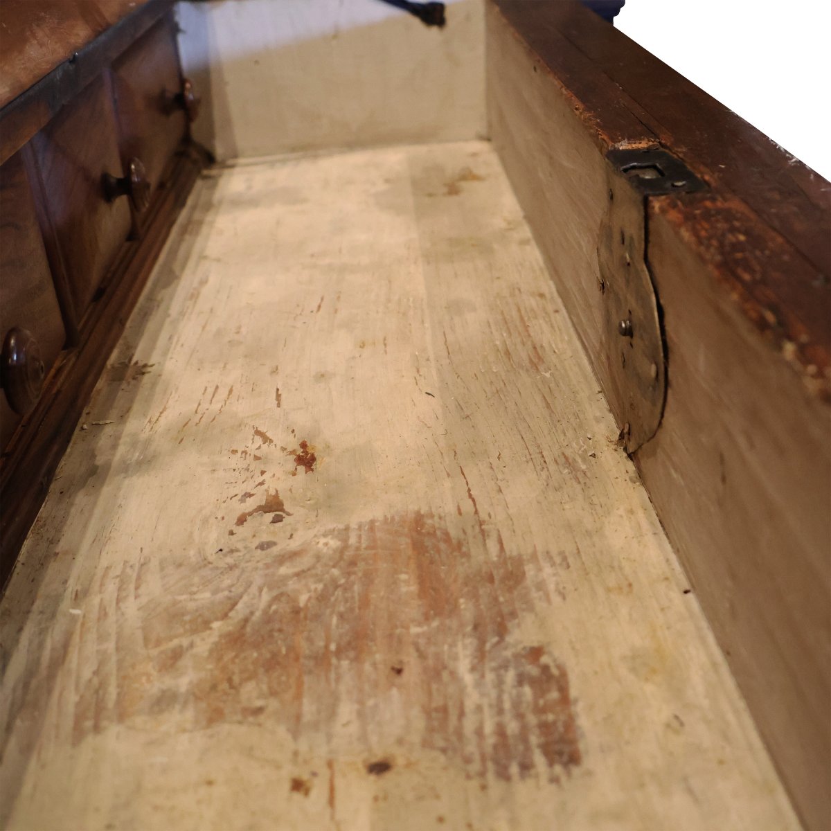 Canterano in legno di noce, colonne tortili, Stato Pontificio, seconda metà XVI secolo-photo-2