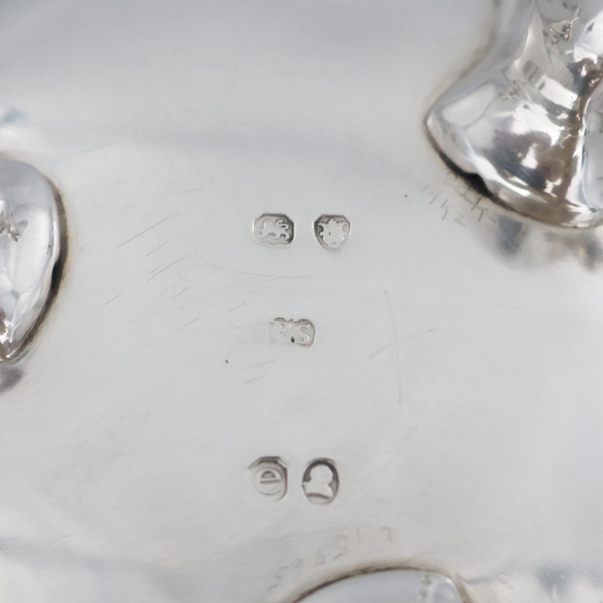 Coppia di saliere in argento sterling Giorgio IV, Paul Storr, Londra, 1820-photo-2