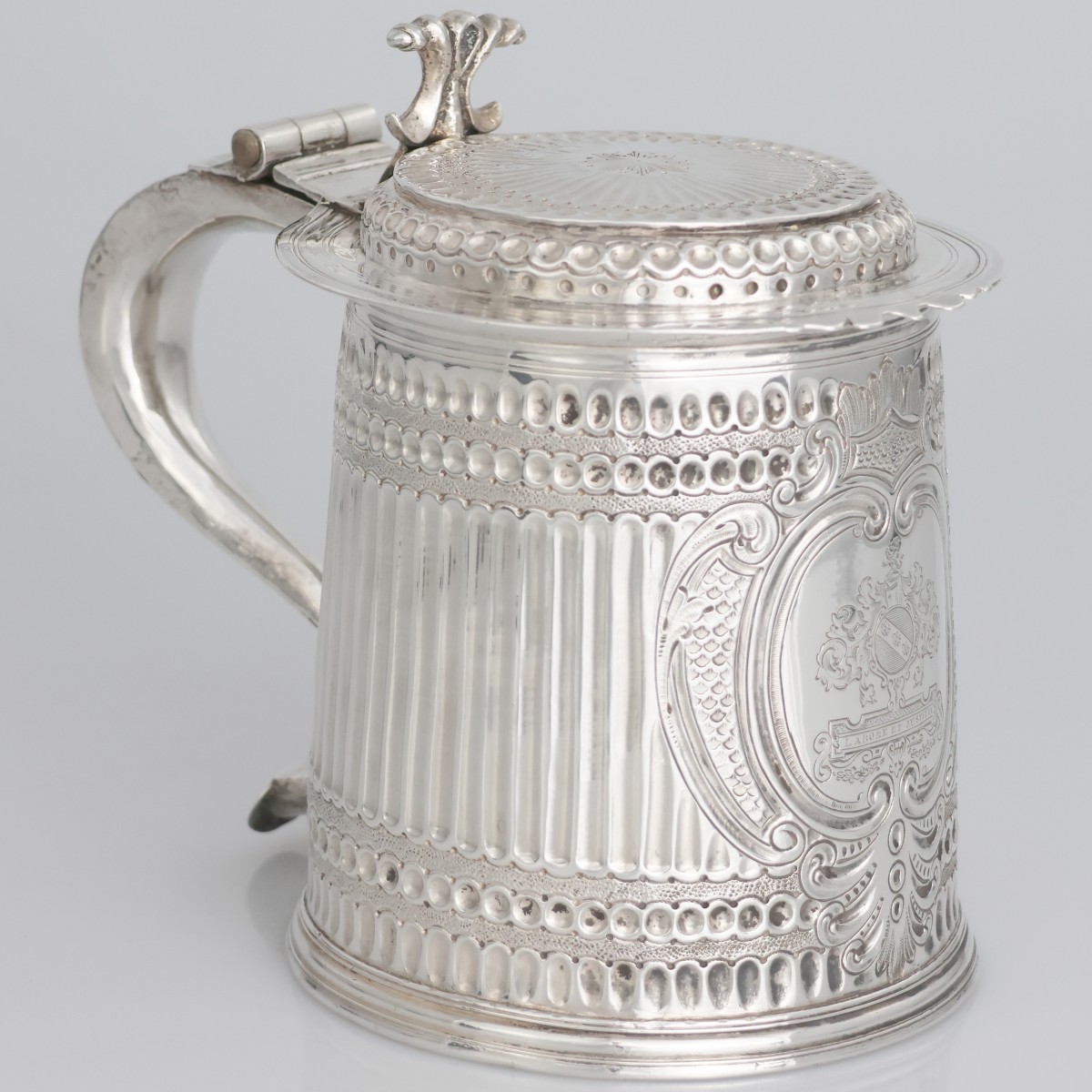 Tankard in argento sterling Carlo II, John Ruslen, Londra, 1680