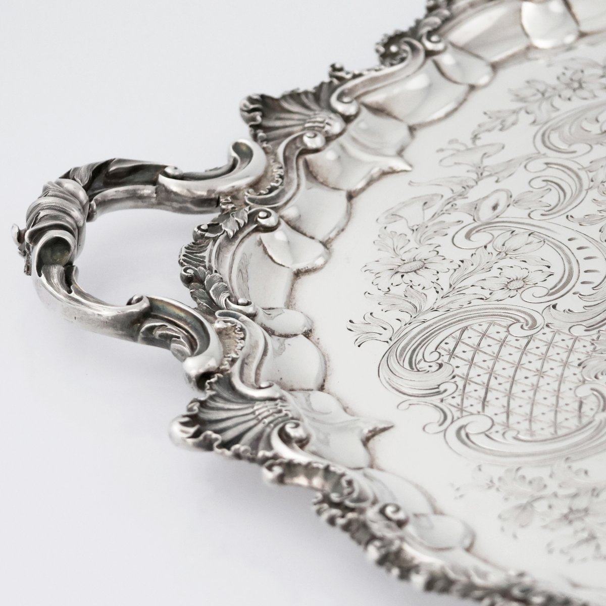 Vassoio in argento sterling Regina Vittoria, Hunt & Roskell, Late Storr & Mortimer, Londra,1853-photo-3