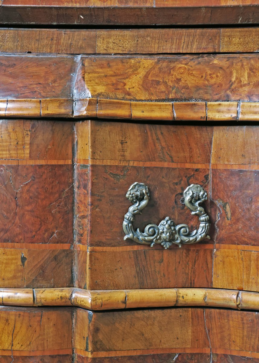 Piccolo trumeau lastronato in legno e radica di noce, Veneto XVIII secolo-photo-4