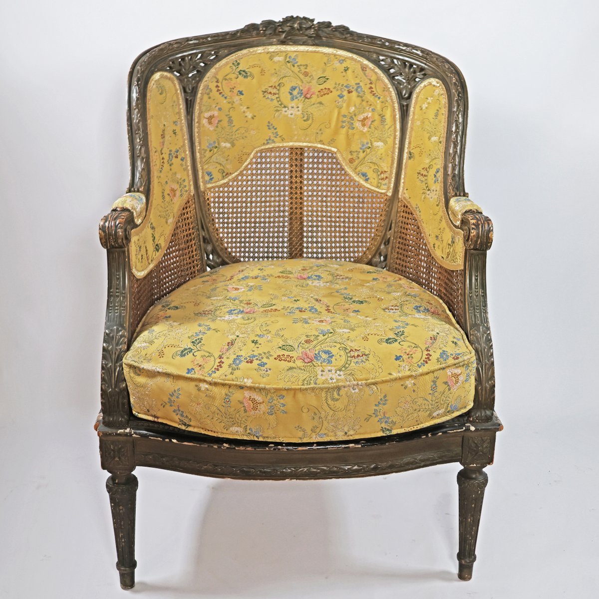 Poltrona bergère a pozzetto, pannelli in paglia di Vienna. Piemonte, fine XIX secolo