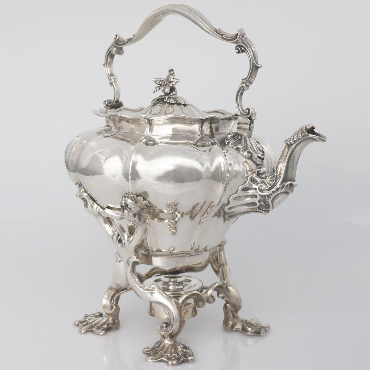 Bollitore su supporto in argento sterling Guglielmo IV, Paul Storr Storr & Mortimer, 1832