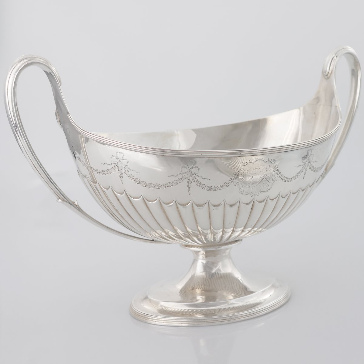 Zuppiera e coperchio in argento sterling Giorgio III, Paul Storr, Londra, 1813-photo-4