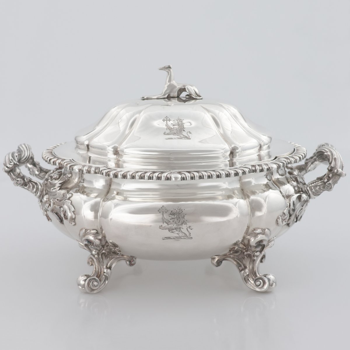 Zuppiera in argento sterling Giorgio III, Paul Storr, Londra, 1813-photo-2