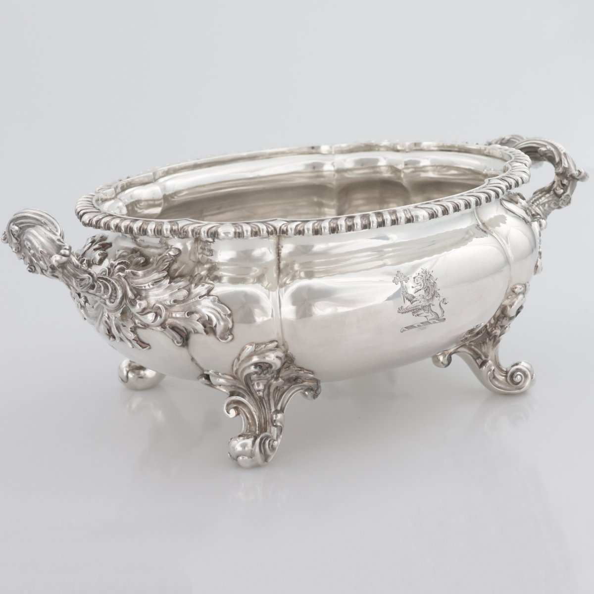 Zuppiera in argento sterling Giorgio III, Paul Storr, Londra, 1813-photo-3