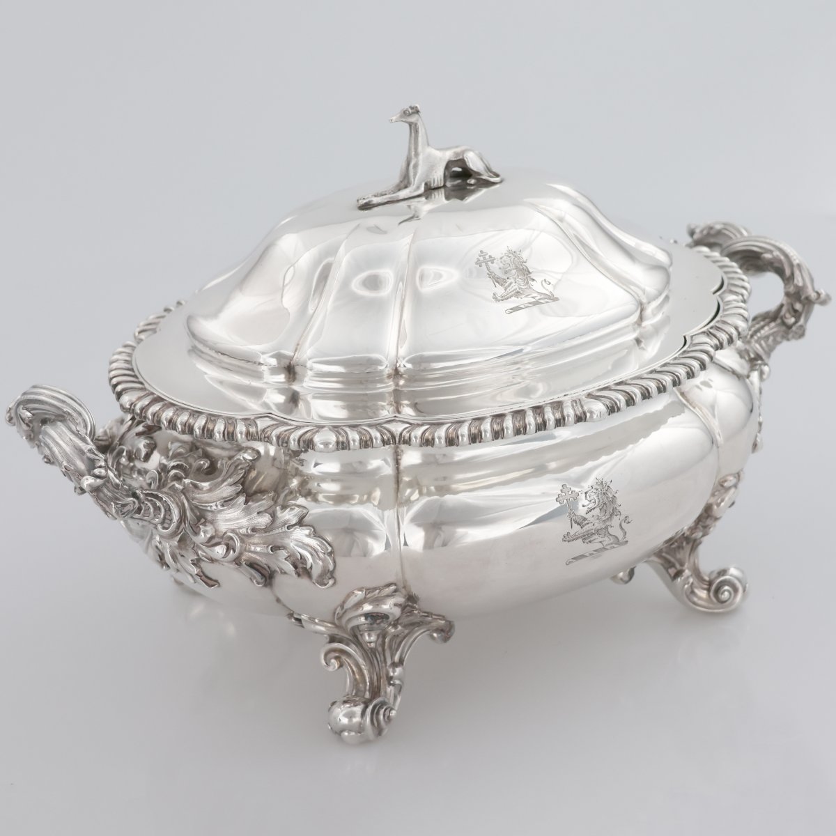 Zuppiera in argento sterling Giorgio III, Paul Storr, Londra, 1813-photo-1
